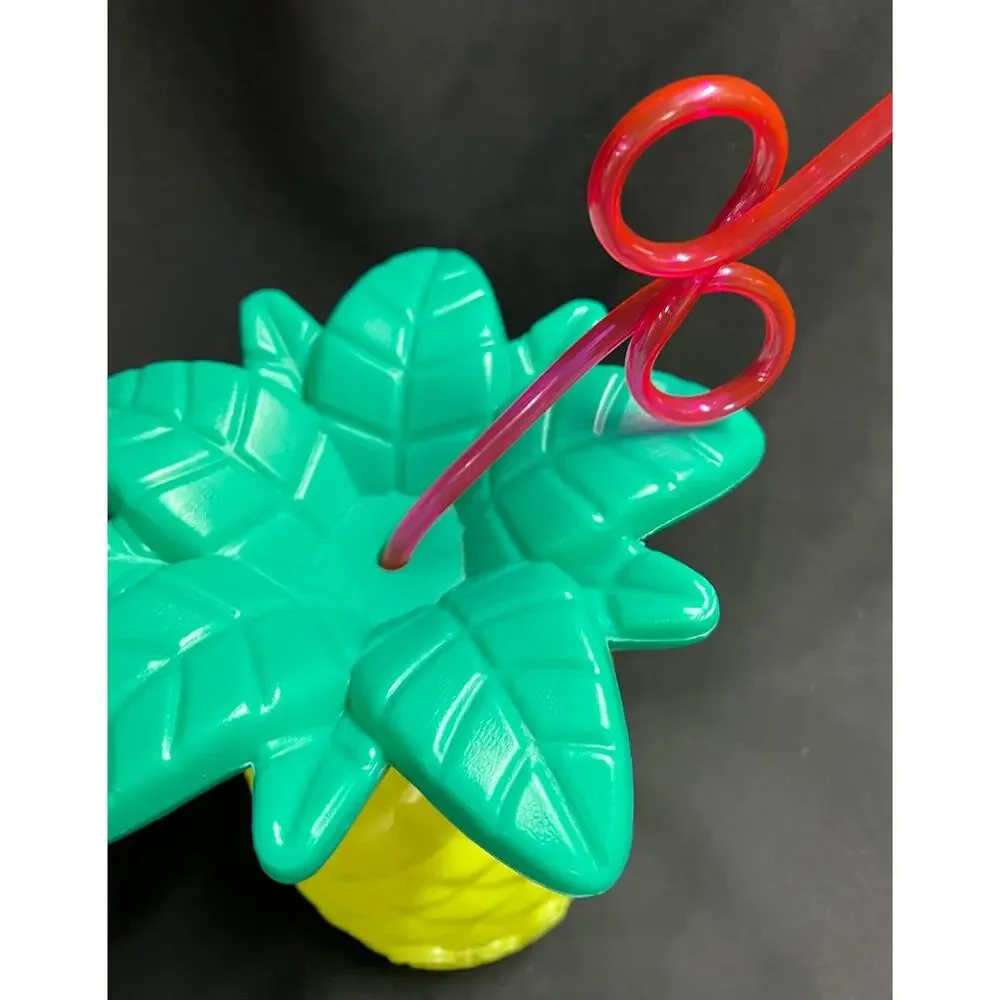 NWOT Pink Victoria’s Secret Pineapple Straw Cup